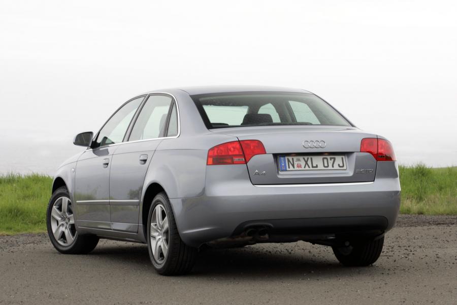  Audi A4 2.0 TDI Sedan (B7, 8E) 2005 года  (AU) (фото 2 из 5)